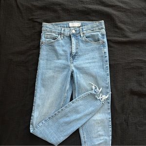 Topshop Jamie Skinny Jeans - Light Wash, Raw Hem
